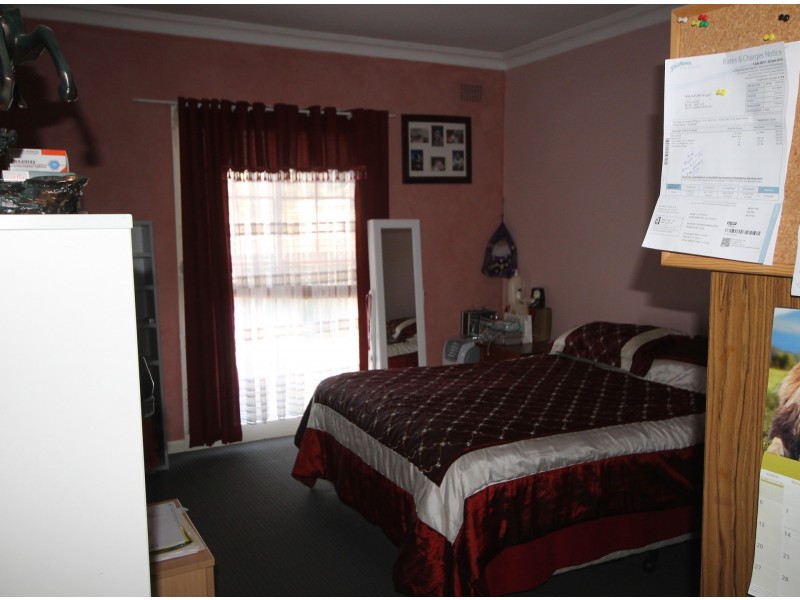 90 Hillcrest Ave, South Nowra NSW 2541