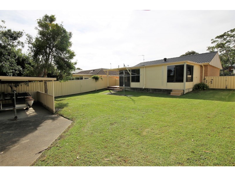 3 Graham Avenue, St Georges Basin NSW 2540