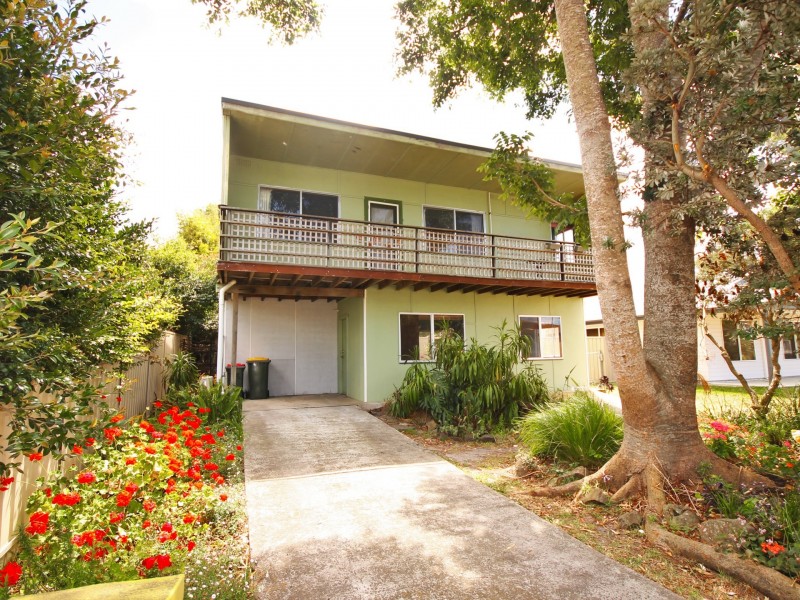 33 Karne Street, Sanctuary Point NSW 2540