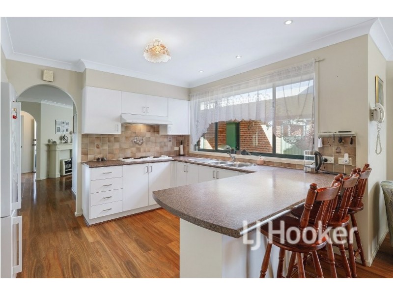 5 Tahnee Street, Sanctuary Point NSW 2540