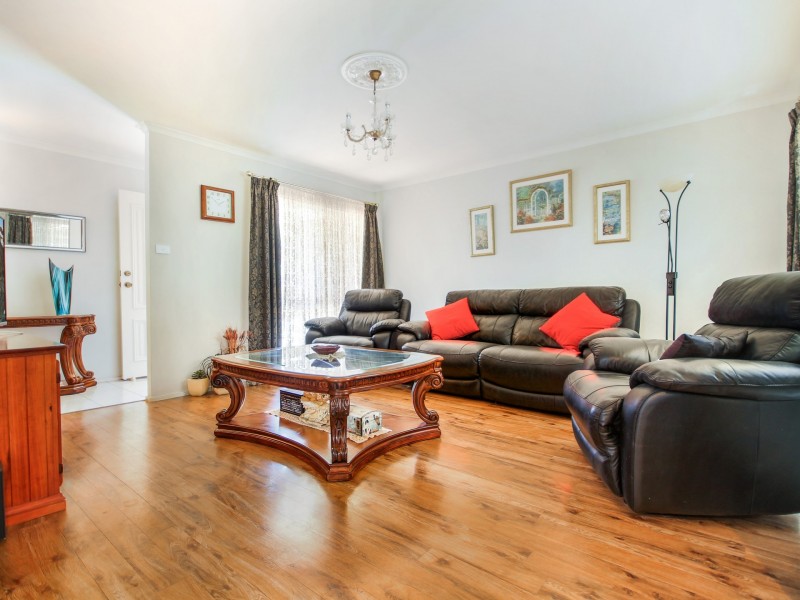 6 Claylands Drive, St Georges Basin NSW 2540