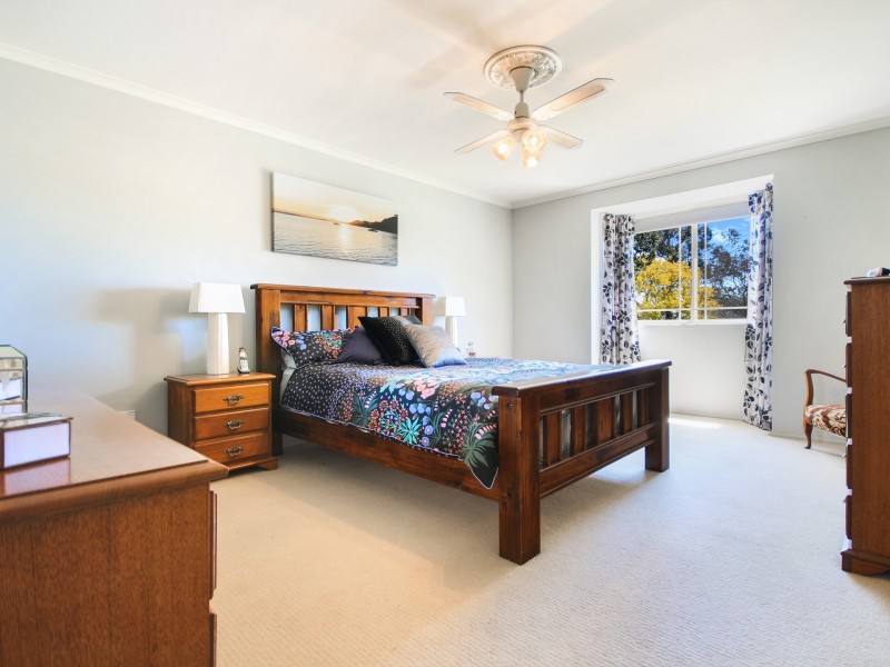 6 Claylands Drive, St Georges Basin NSW 2540