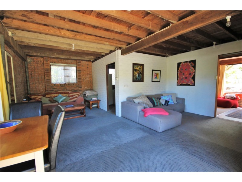 158 Tallyan Point Road, Basin View NSW 2540