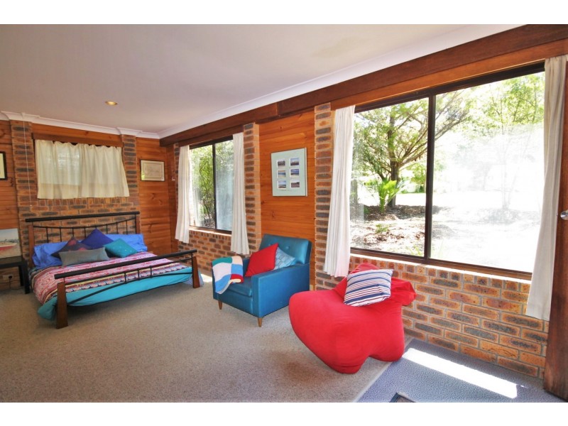 158 Tallyan Point Road, Basin View NSW 2540