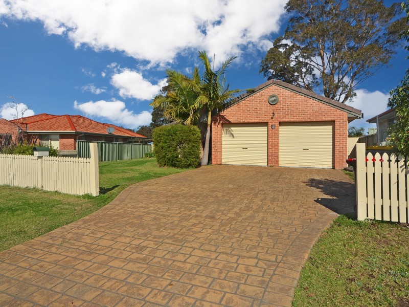 14 Costa Street, Worrigee NSW 2540