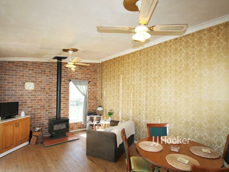 5 Page Street, Old Erowal Bay NSW 2540