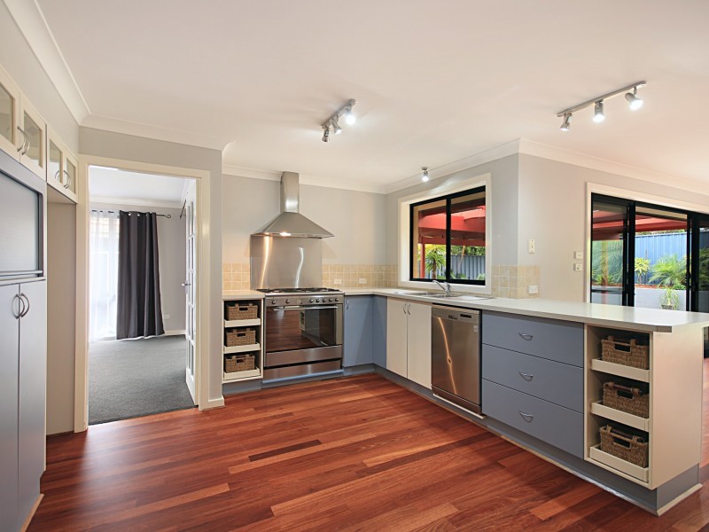 34 Turvey Crescent, St Georges Basin NSW 2540