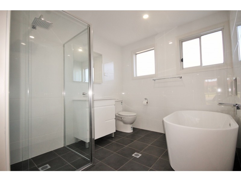 21 Idlewild Ave, Sanctuary Point NSW 2540