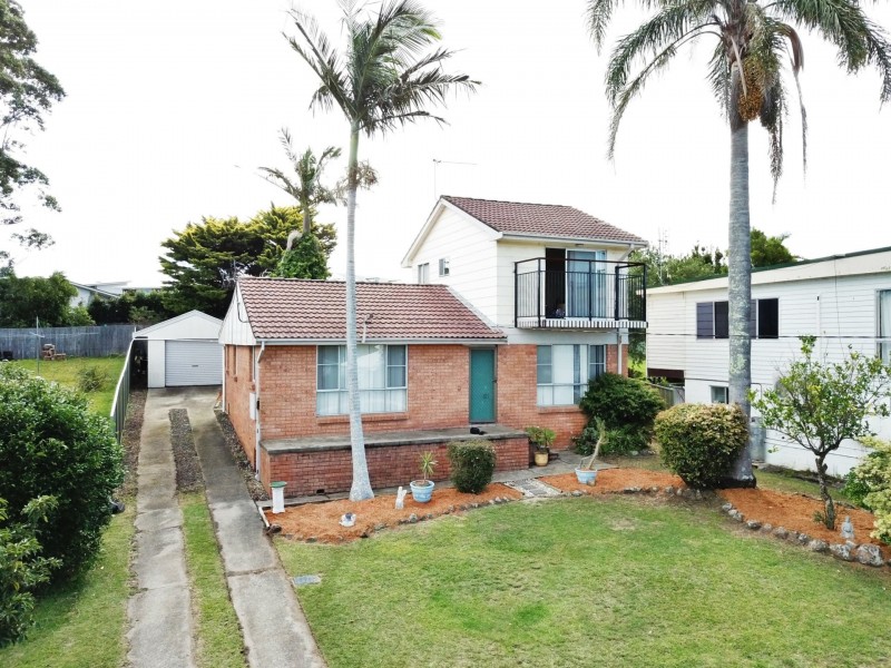 15 Blair Street, Old Erowal Bay NSW 2540