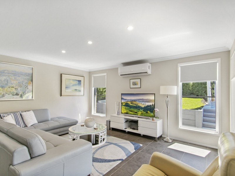 8 Durnford Place, St Georges Basin NSW 2540