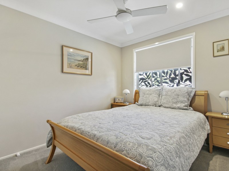 8 Durnford Place, St Georges Basin NSW 2540