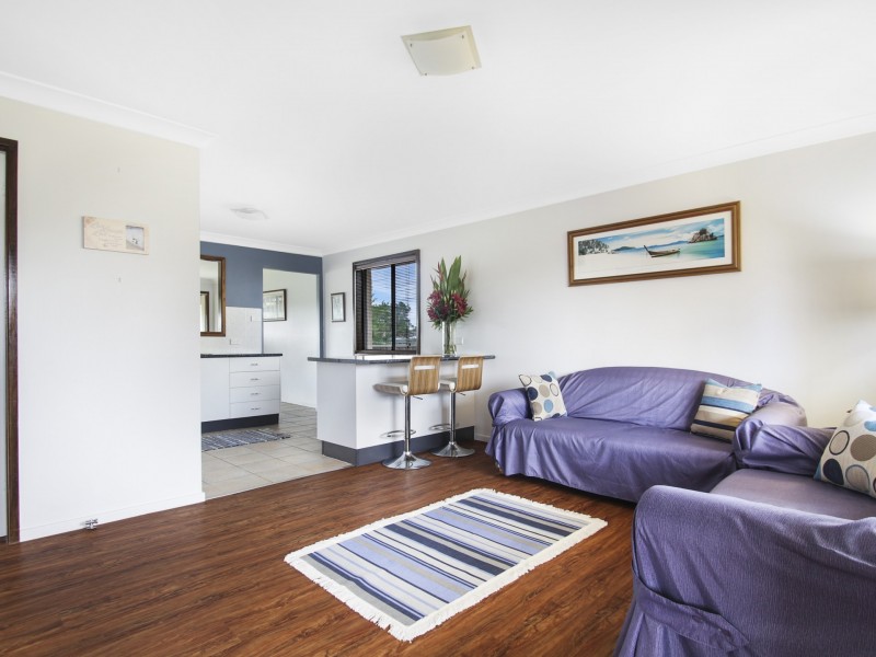 10 Kingsford Smith Crescent, Sanctuary Point NSW 2540