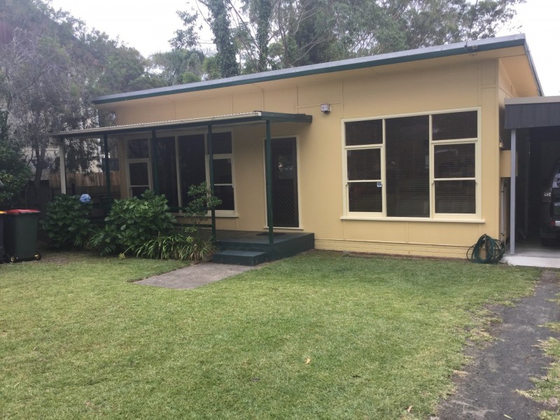 207 MACLEANS POINT ROAD, Sanctuary Point NSW 2540