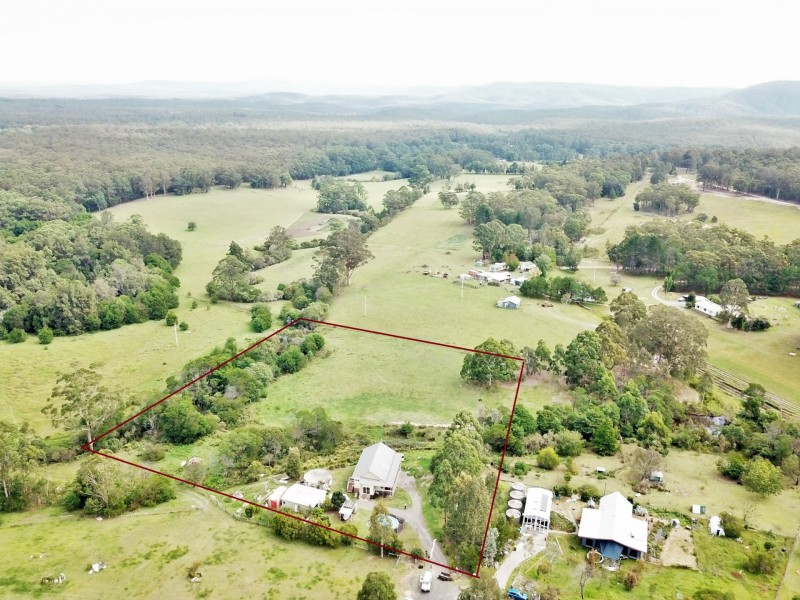 49 Hayward Road, Wandandian NSW 2540