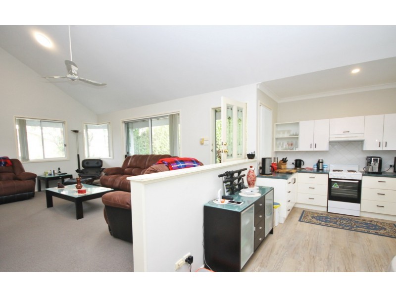 34 Vickery Avenue, Sanctuary Point NSW 2540