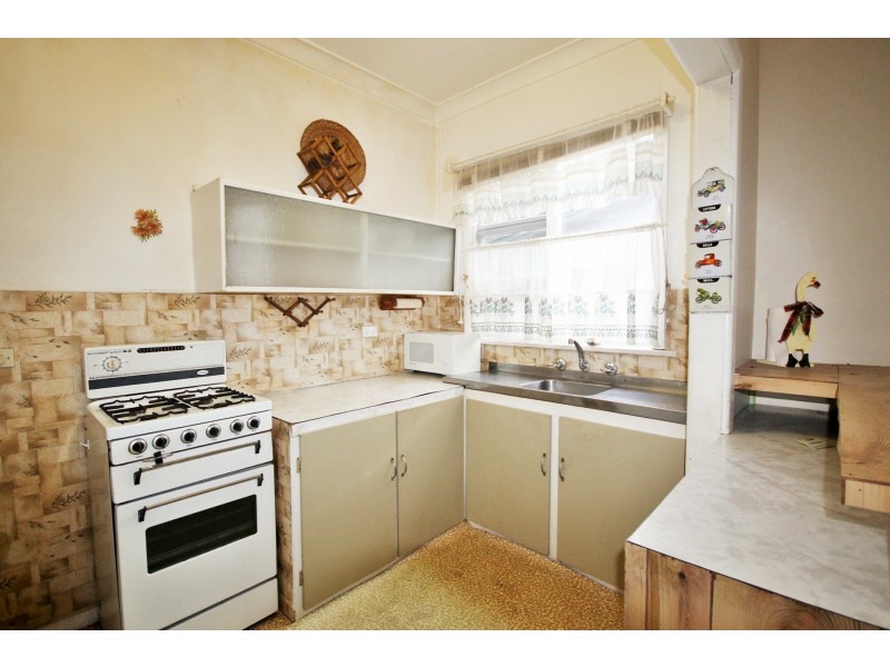 9 Flora Street, Sanctuary Point NSW 2540