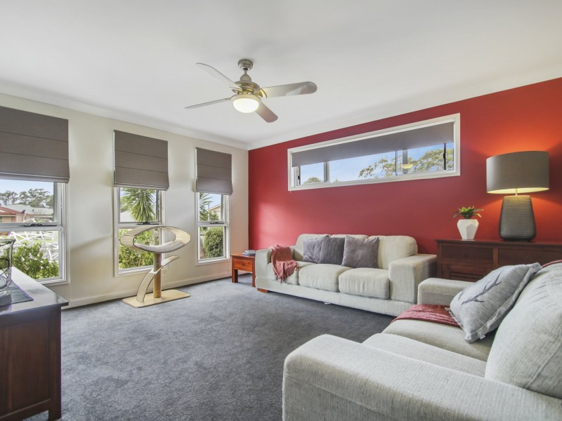 10 Carver Court, St Georges Basin NSW 2540