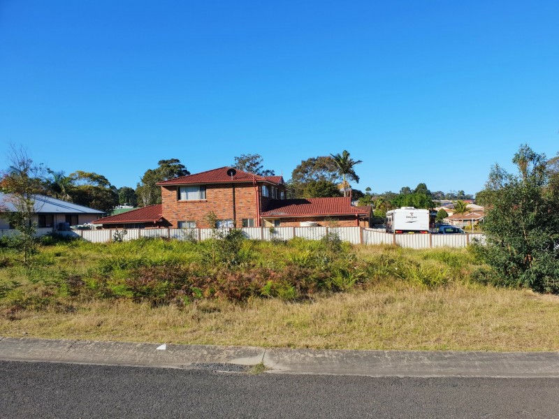 3 Kurraba Place, St Georges Basin NSW 2540