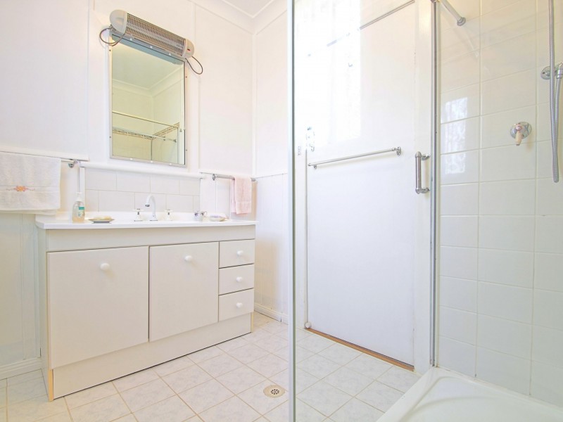 125 Sanctuary Point Road, Sanctuary Point NSW 2540