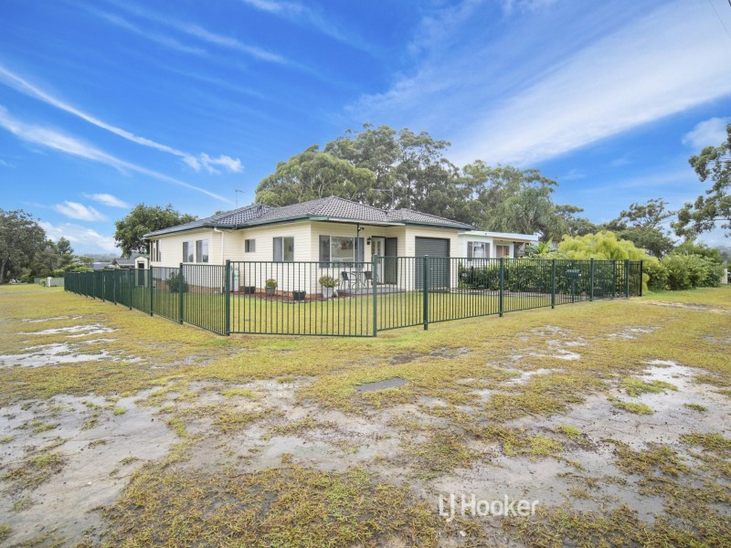 111 Waratah Crescent, Sanctuary Point NSW 2540