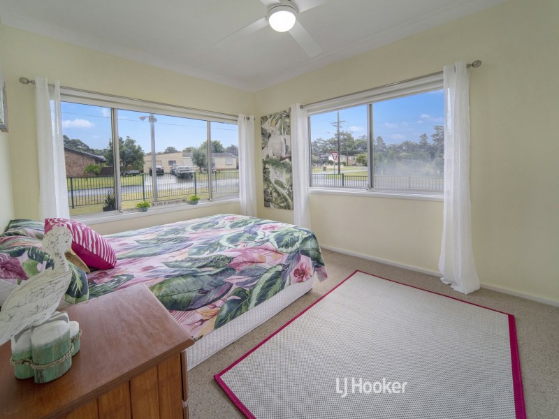111 Waratah Crescent, Sanctuary Point NSW 2540