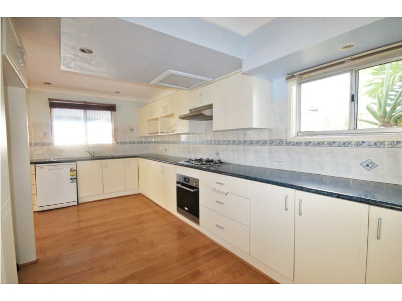 7 Truscott Avenue, Sanctuary Point NSW 2540
