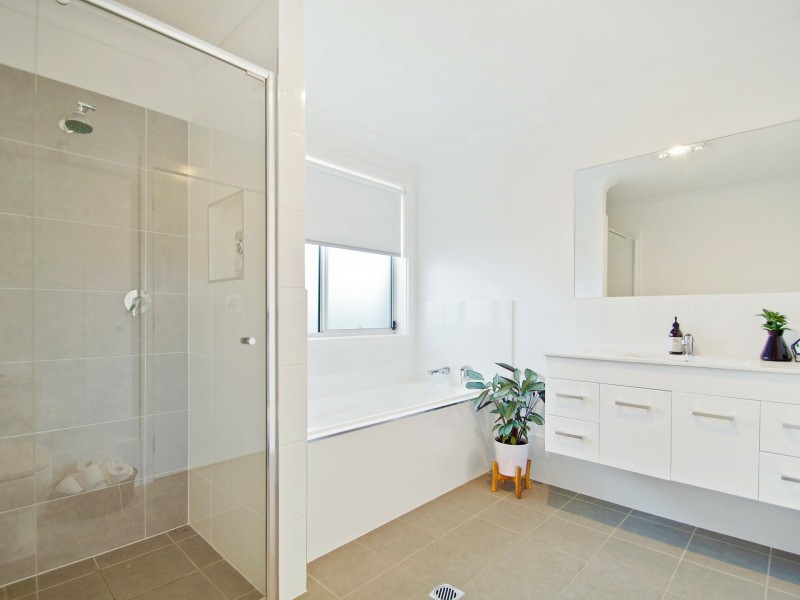 72 Links Avenue, Sanctuary Point NSW 2540