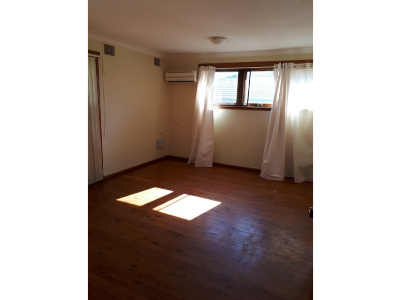 34 McKay Street, Nowra NSW 2541