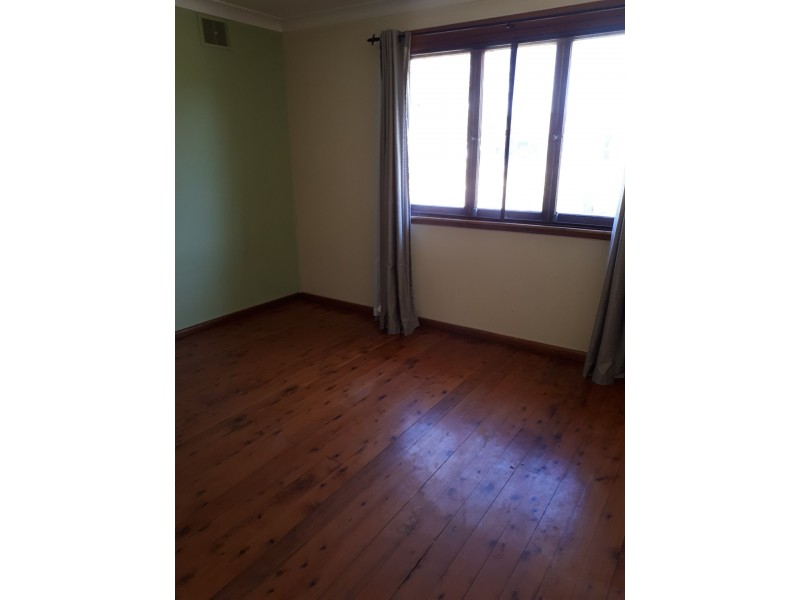 34 McKay Street, Nowra NSW 2541