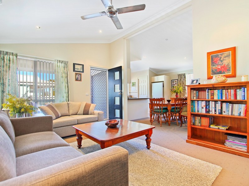 8/35 The Basin Road, St Georges Basin NSW 2540