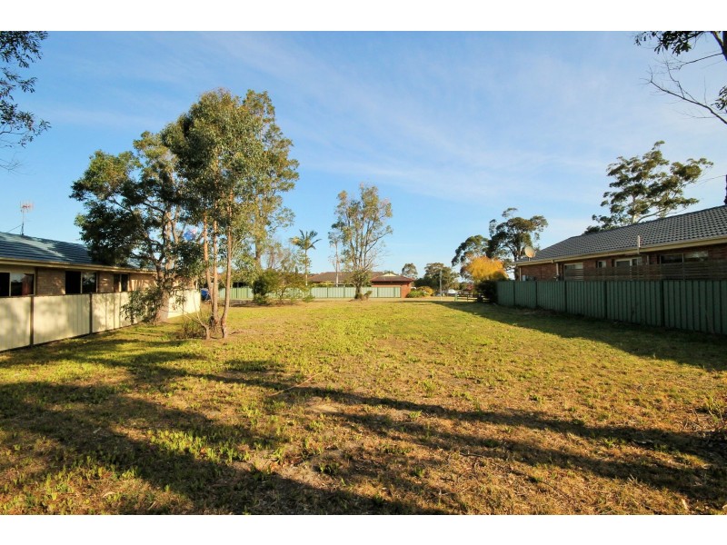 13 Tahnee Street, Sanctuary Point NSW 2540