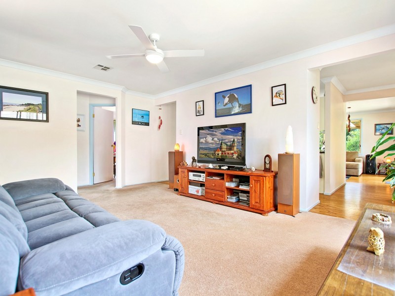 6 Capeland Avenue, Sanctuary Point NSW 2540