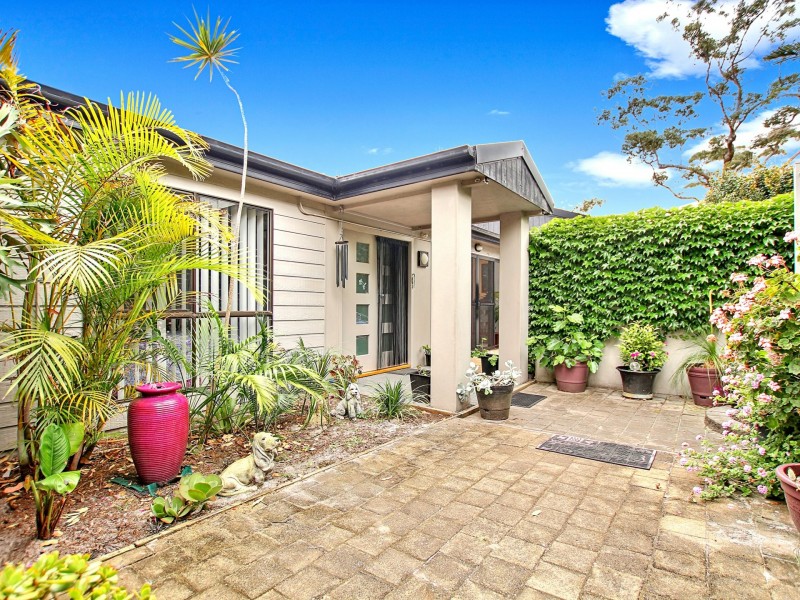 216 Greville Avenue, Sanctuary Point NSW 2540