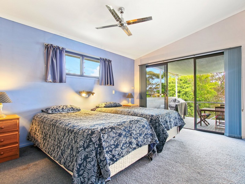 216 Greville Avenue, Sanctuary Point NSW 2540