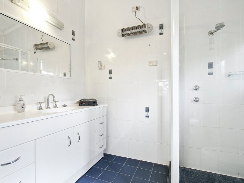 216 Greville Avenue, Sanctuary Point NSW 2540