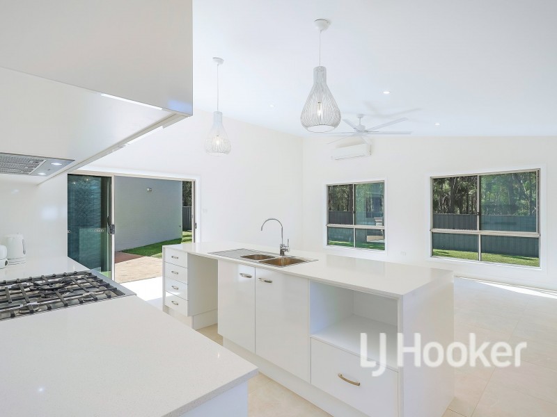 12 Wullun Close, Sanctuary Point NSW 2540