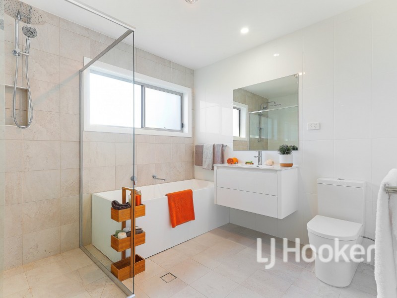 12 Wullun Close, Sanctuary Point NSW 2540