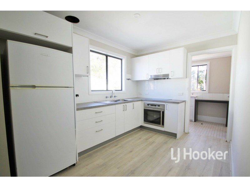 37 Waratah Crescent, Sanctuary Point NSW 2540