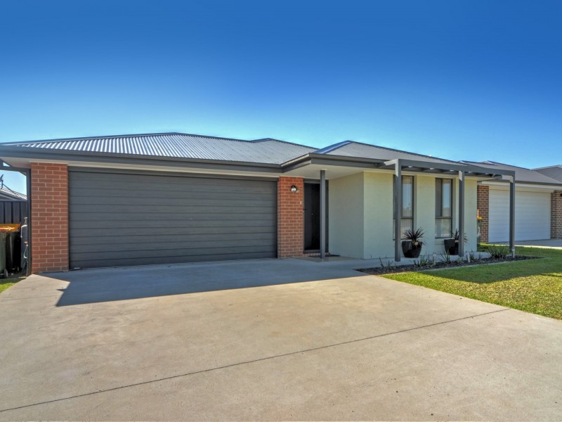 24 SEAGRASS AVE, Vincentia NSW 2540