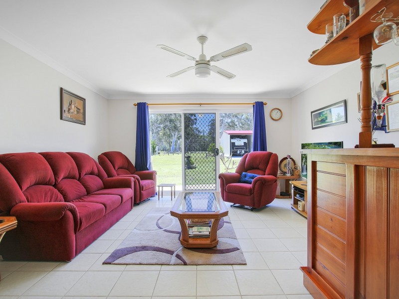 31 Hayward Road, Wandandian NSW 2540