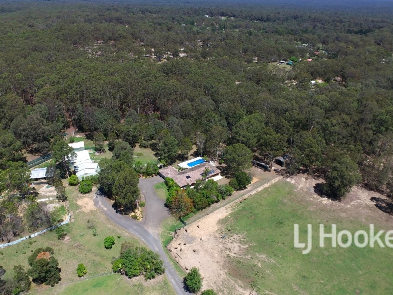 132 Jervis Bay Road, Falls Creek NSW 2540