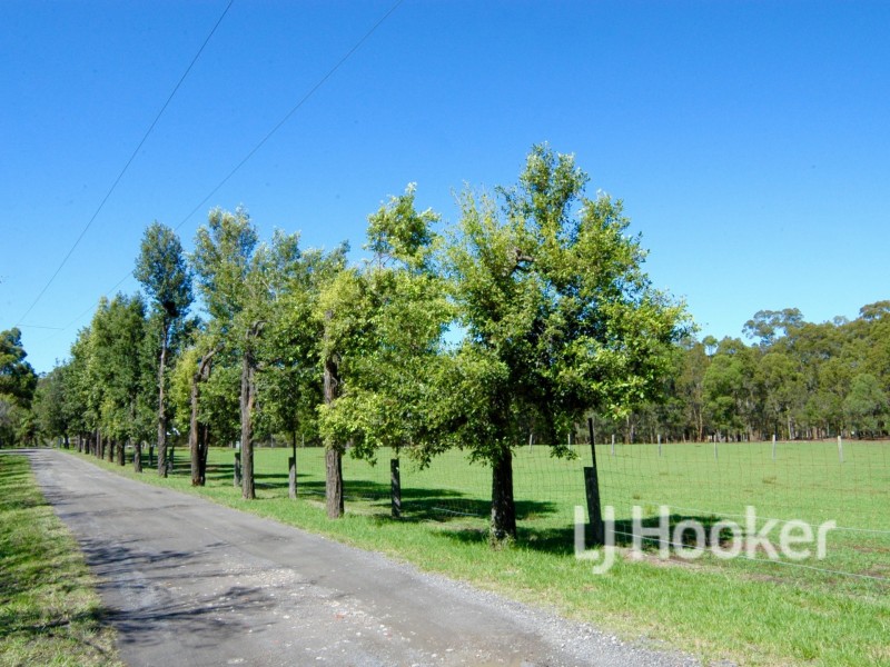 132 Jervis Bay Road, Falls Creek NSW 2540