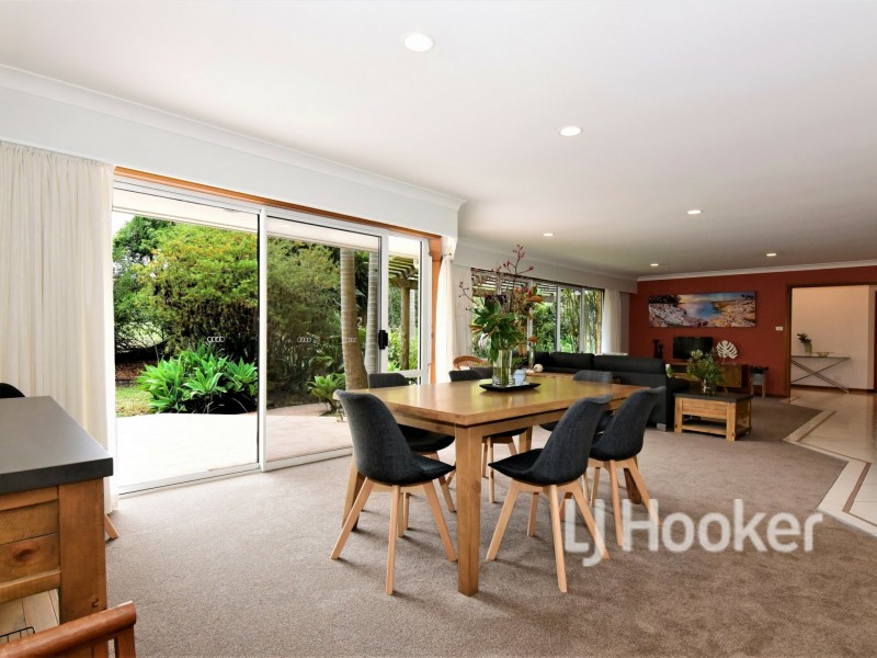 132 Jervis Bay Road, Falls Creek NSW 2540