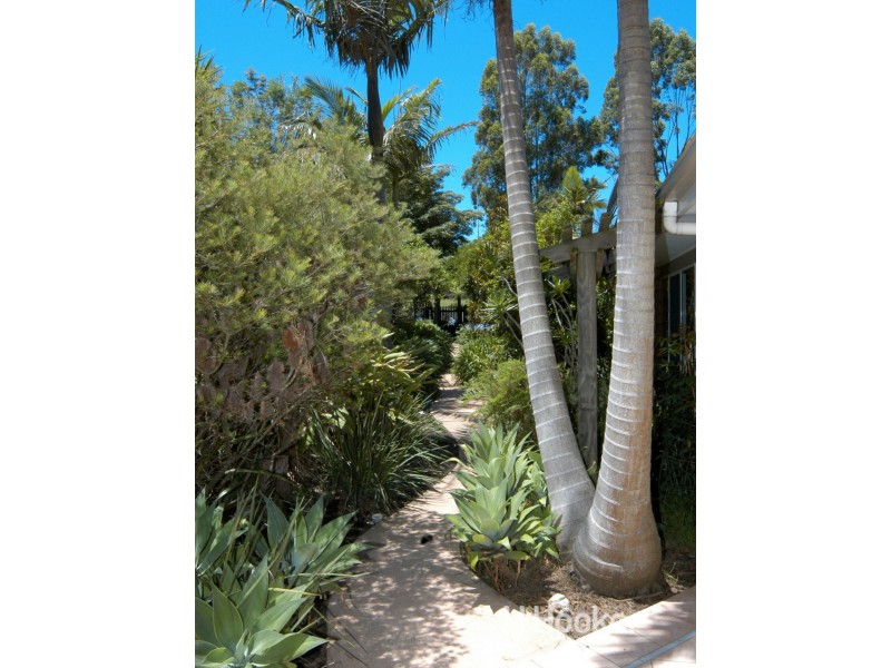 132 Jervis Bay Road, Falls Creek NSW 2540