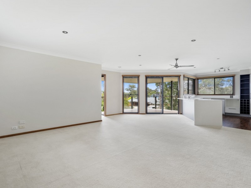 17 Turvey Crescent, St Georges Basin NSW 2540