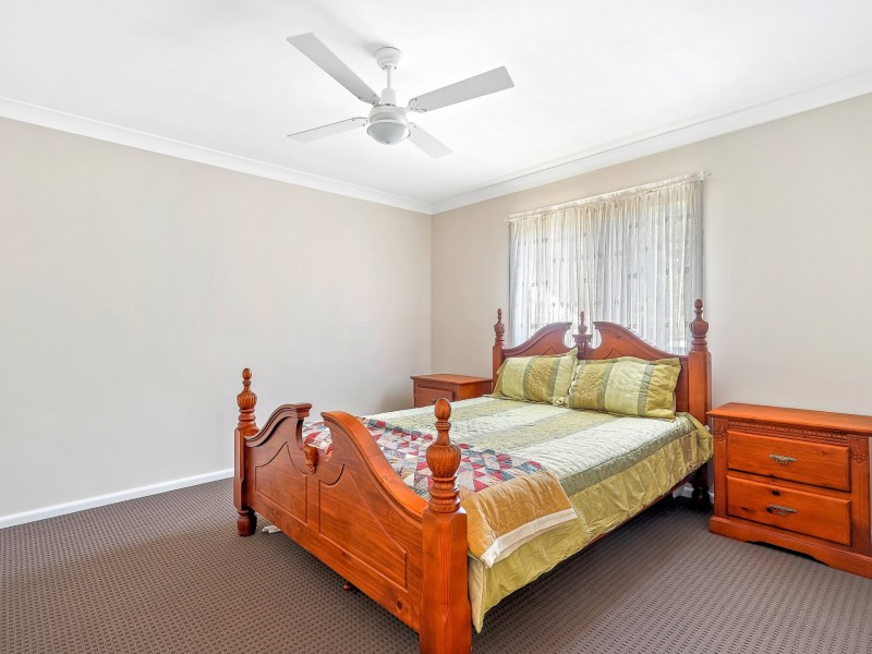4 McGowen Street, Old Erowal Bay NSW 2540