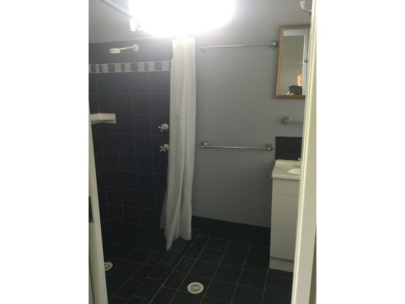 15 JUNE AVE, Basin View NSW 2540