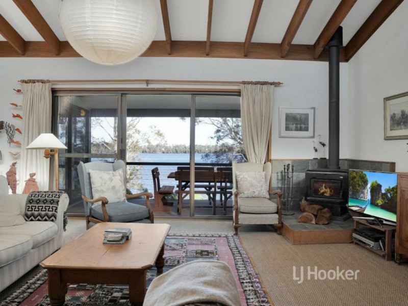 71 Walmer Avenue, Sanctuary Point NSW 2540