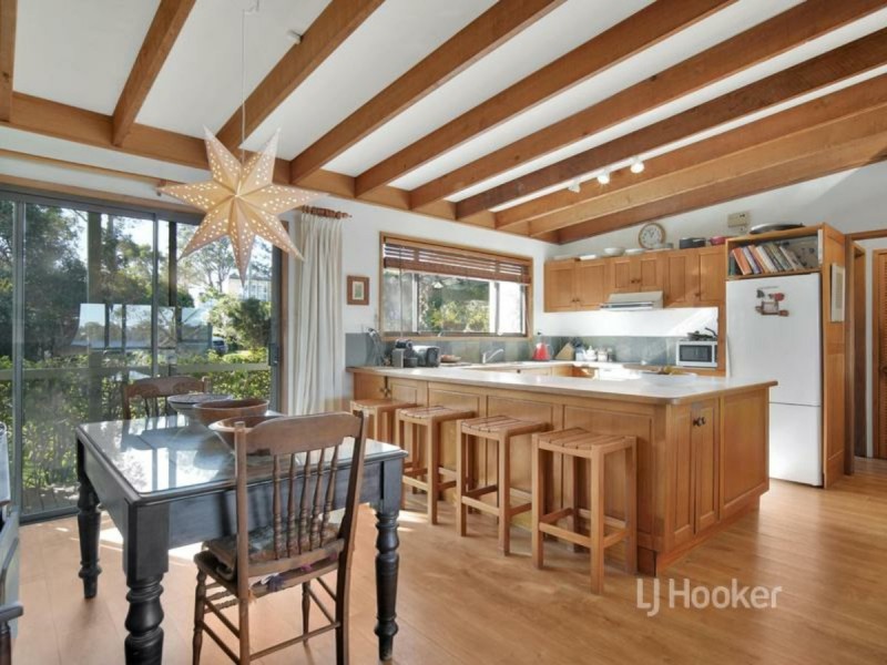 71 Walmer Avenue, Sanctuary Point NSW 2540