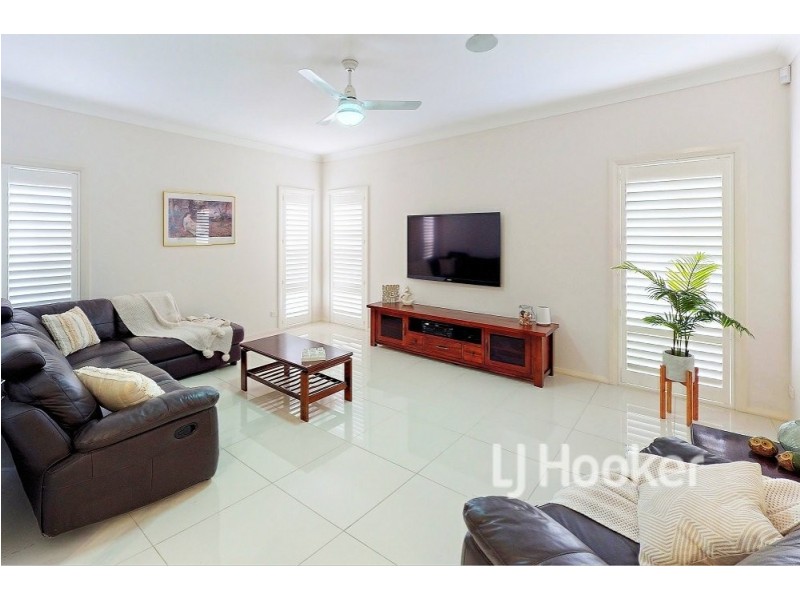 10 Capeland Avenue, Sanctuary Point NSW 2540